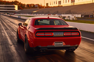 Illustration for article titled The 2018 Dodge Challenger SRT Demon Is Officially An 840 HP Drag Strip Nightmare